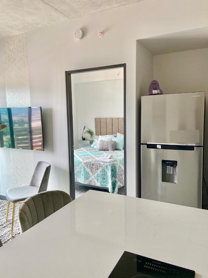 Comodo Y Elegante Apartamento En Fabuloso Condo! سان هوزيه المظهر الخارجي الصورة